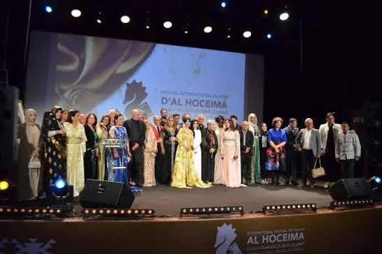 المهرجان الدولي للسينما والذاكرة بالحسيمة يختتم دورته بنجاح باهر وتكريم أسماء فنية كبرى