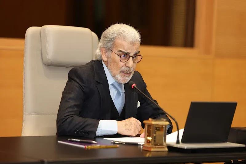 بنك المغرب يثبت سعر الفائدة عند 2,25% ويخفض توقعات النمو خلال 2026