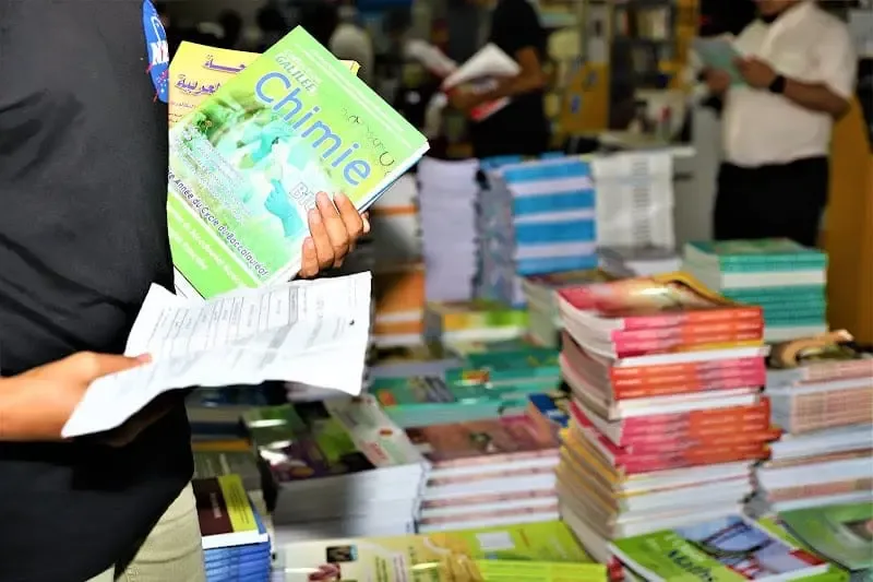 رابطة الكتبيين تحذر من استمرار خصاص المقررات الدراسية وتطالب بتوضيحات